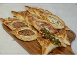 فطائر وصفيحة